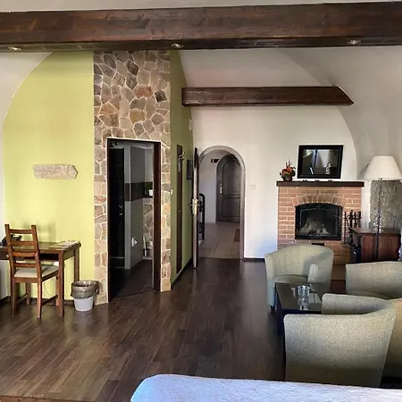 Venusa Πανσιόν Spišská Nová Ves